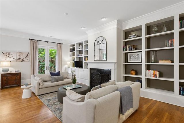 3313 Buckhead Forest Mews NE, Atlanta, GA 30305