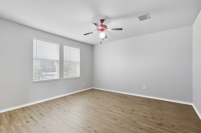 701 S Heights Drive, Crowley, TX 76036