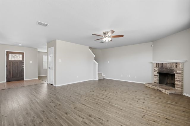 701 S Heights Drive, Crowley, TX 76036