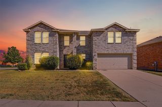 701 S Heights Drive, Crowley, TX 76036