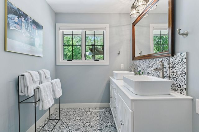 3895 Bayside Road, Orono, MN 55356