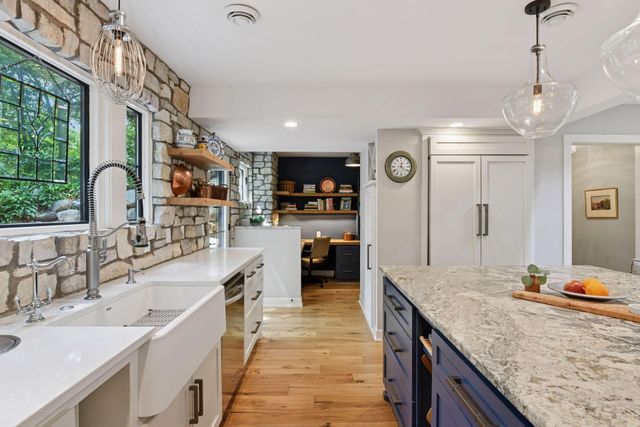 3895 Bayside Road, Orono, MN 55356