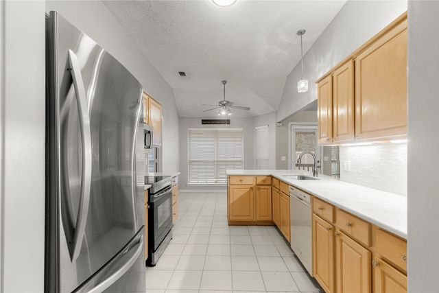 2917 Harlow Road, Commerce, TX 75428