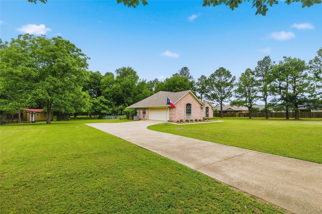 2917 Harlow Road, Commerce, TX 75428
