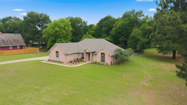 2917 Harlow Road, Commerce, TX 75428