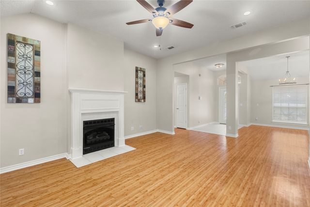 2917 Harlow Road, Commerce, TX 75428