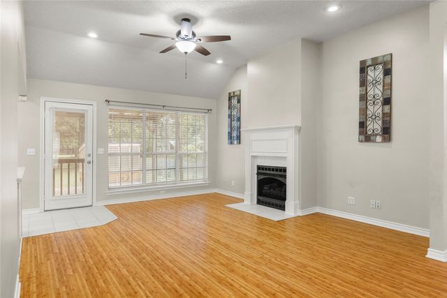 2917 Harlow Road, Commerce, TX 75428