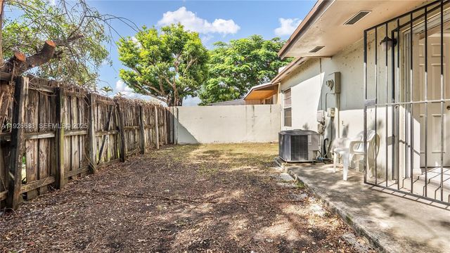 11408 Booker T Washington Blvd, Miami, FL 33176