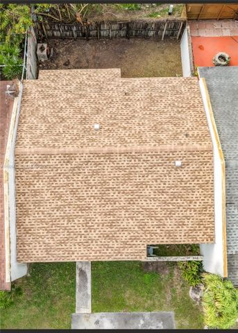 11408 Booker T Washington Blvd, Miami, FL 33176