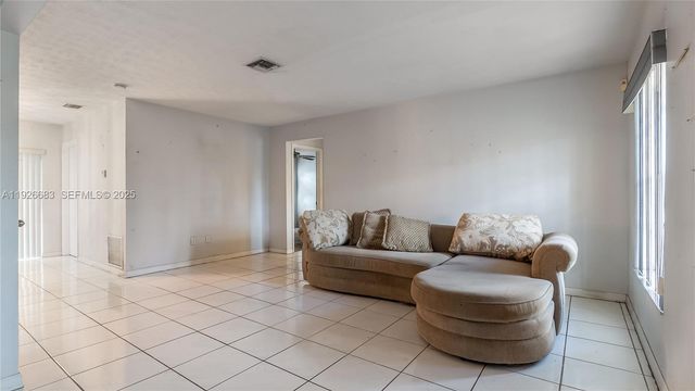 11408 Booker T Washington Blvd, Miami, FL 33176