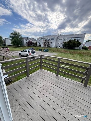 14 Carriage Path North 14, Milford, CT 06460