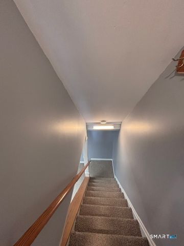 14 Carriage Path North 14, Milford, CT 06460