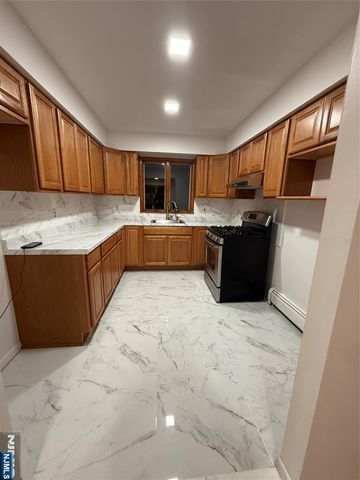 967 23rd Street 2, Paterson, NJ 07513