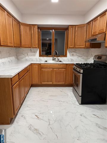 967 23rd Street 2, Paterson, NJ 07513