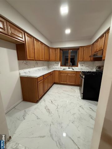 967 23rd Street 2, Paterson, NJ 07513