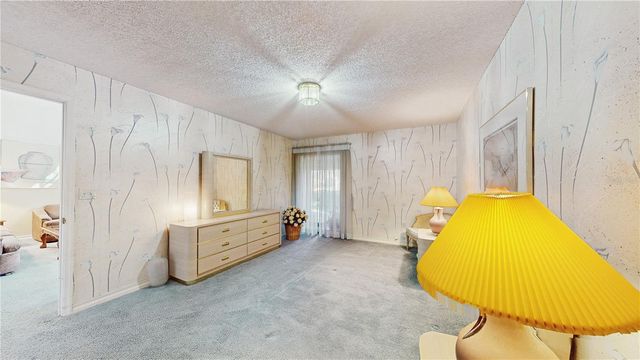 102 COVENTRY LANE, Haines City, FL 33844