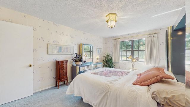 102 COVENTRY LANE, Haines City, FL 33844