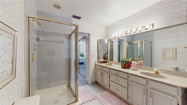 102 COVENTRY LANE, Haines City, FL 33844