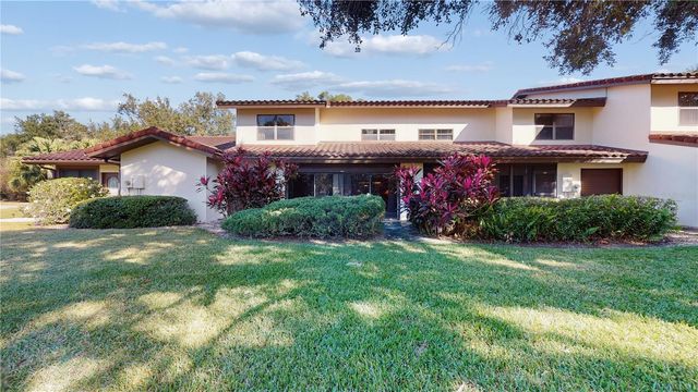 102 COVENTRY LANE, Haines City, FL 33844