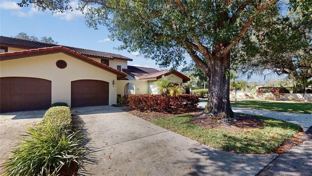 102 COVENTRY LANE, Haines City, FL 33844