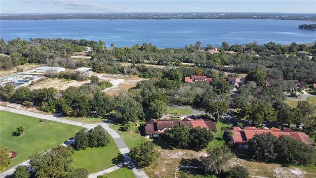 102 COVENTRY LANE, Haines City, FL 33844