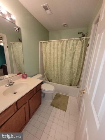 1707 RITCHIE HIGHWAY, Annapolis, MD 21409