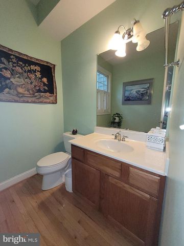 1707 RITCHIE HIGHWAY, Annapolis, MD 21409