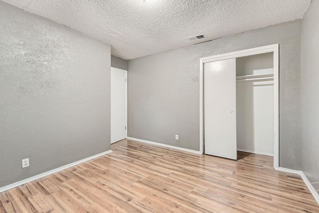 2516 Glen Springs WAY B, Austin, TX 78741