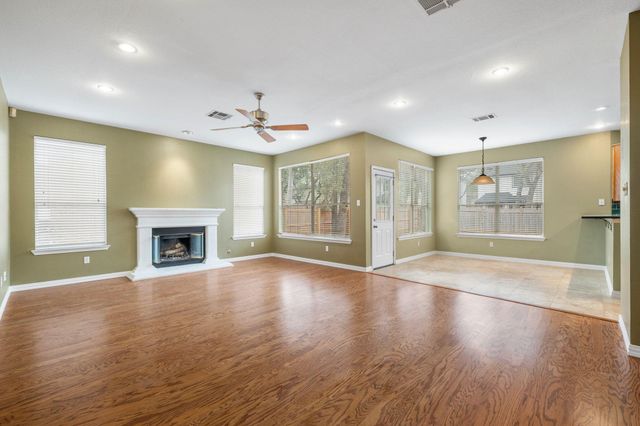 13226 Amasia DR, Austin, TX 78729