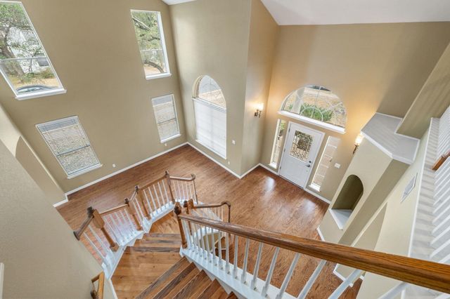 13226 Amasia DR, Austin, TX 78729