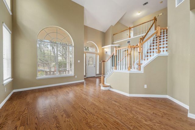 13226 Amasia DR, Austin, TX 78729