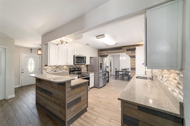 2610 SE 50TH TERRACE, Ocala, FL 34480