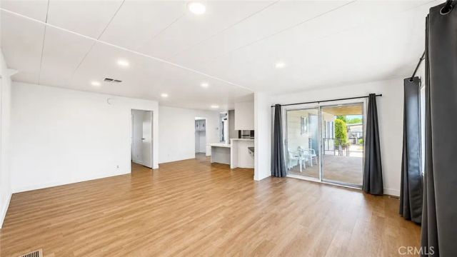 2550 E Avenue I 85, Lancaster, CA 93535