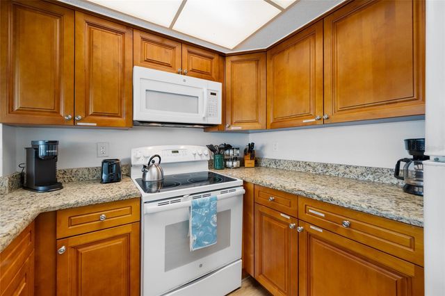 12924 GULF BOULEVARD 105, Madeira Beach, FL 33708