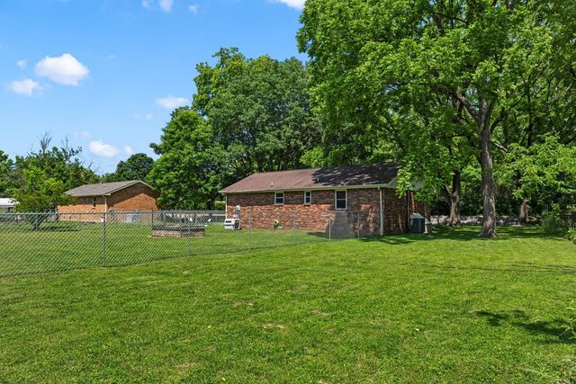 1223 Pleasant View Main St, Pleasant View, TN 37146