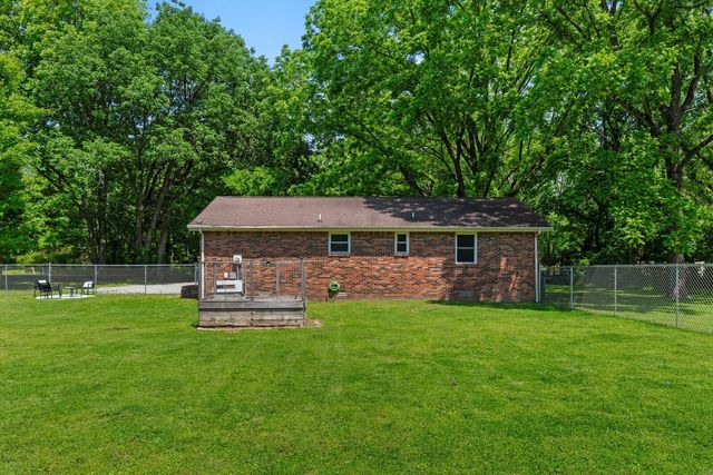 1223 Pleasant View Main St, Pleasant View, TN 37146