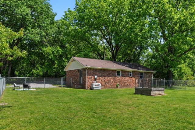 1223 Pleasant View Main St, Pleasant View, TN 37146