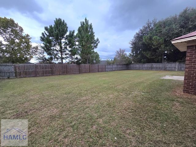 2131 Walberg Drive, Hinesville, GA 31313