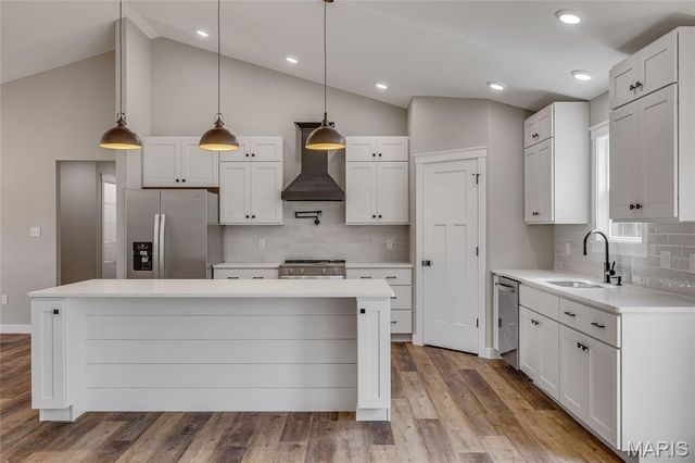 3403 Weatherby Lane, Farmington, MO 63640