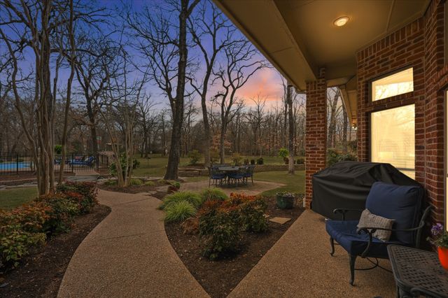 601 Primrose Court, Argyle, TX 76226