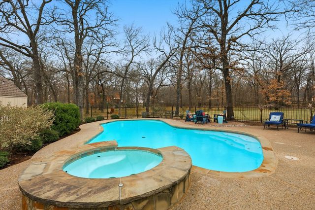 601 Primrose Court, Argyle, TX 76226