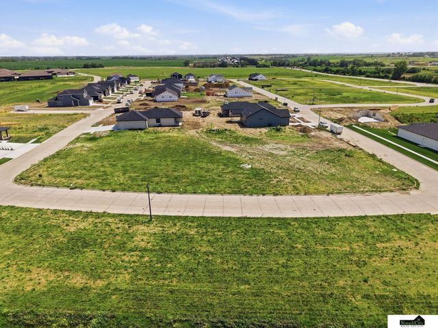 9425 S 87th Street, Lincoln, NE 68526