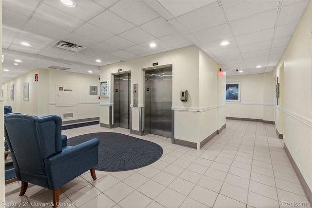 21800 Morley Avenue 1018, Dearborn, MI 48124