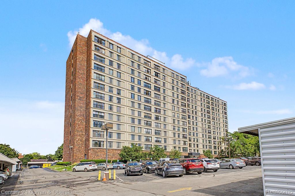21800 Morley Avenue 1018, Dearborn, MI 48124