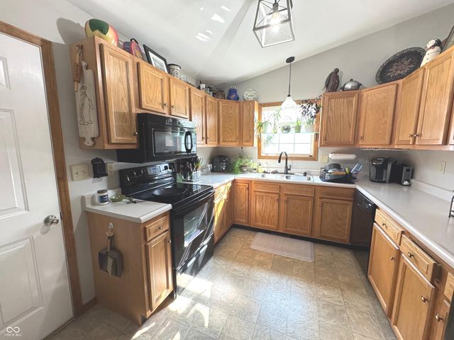 1667 W Freedom Street, Greensburg, IN 47240