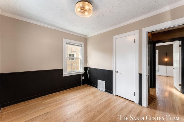 2414 Paris Avenue Se, City Of Grand Rapids, MI 49507