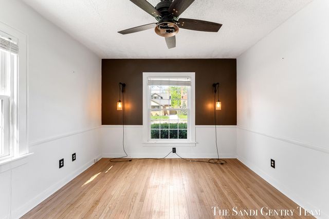 2414 Paris Avenue Se, City Of Grand Rapids, MI 49507