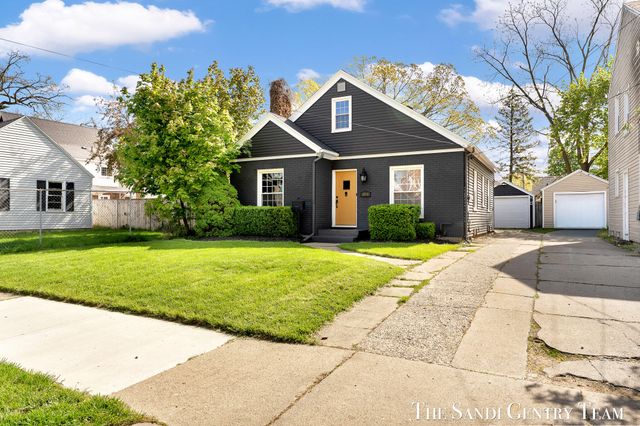 2414 Paris Avenue Se, City Of Grand Rapids, MI 49507