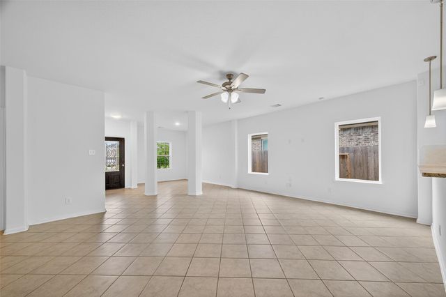 4703 Painted Bunting Lane, Baytown, TX 77521