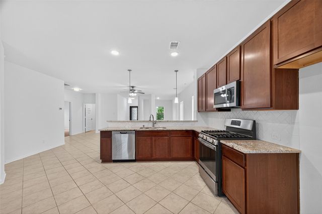 4703 Painted Bunting Lane, Baytown, TX 77521